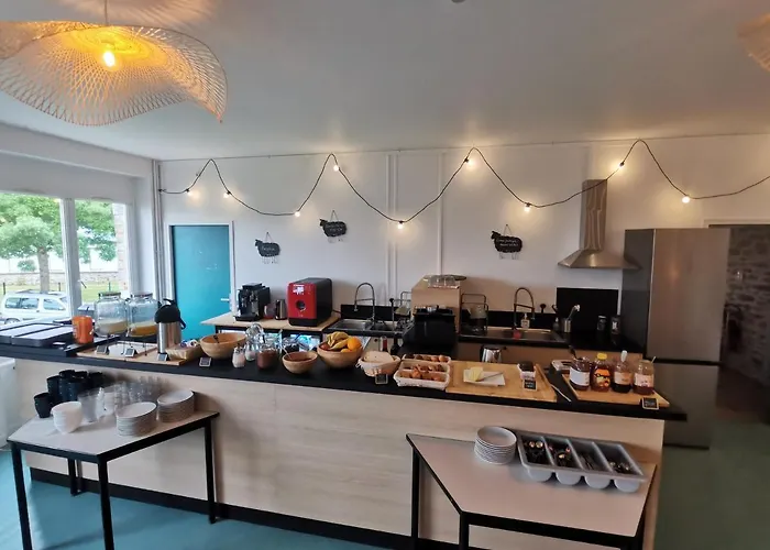 L'etape Du Mont, Family Pontorson